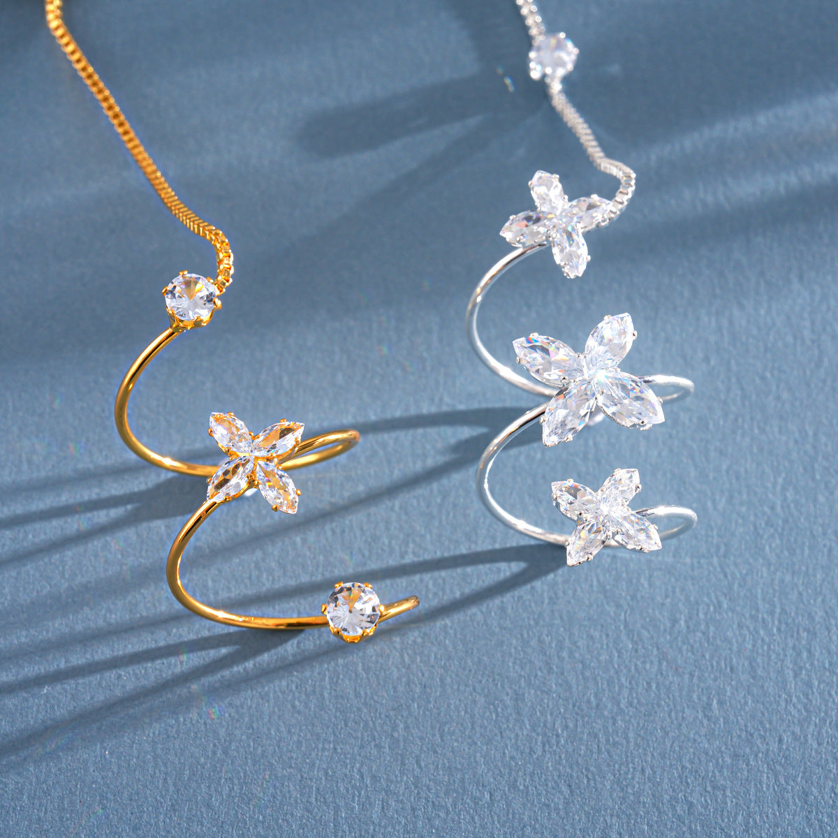 18K gold plated 2 stars hand chain worn UAE Jewelique