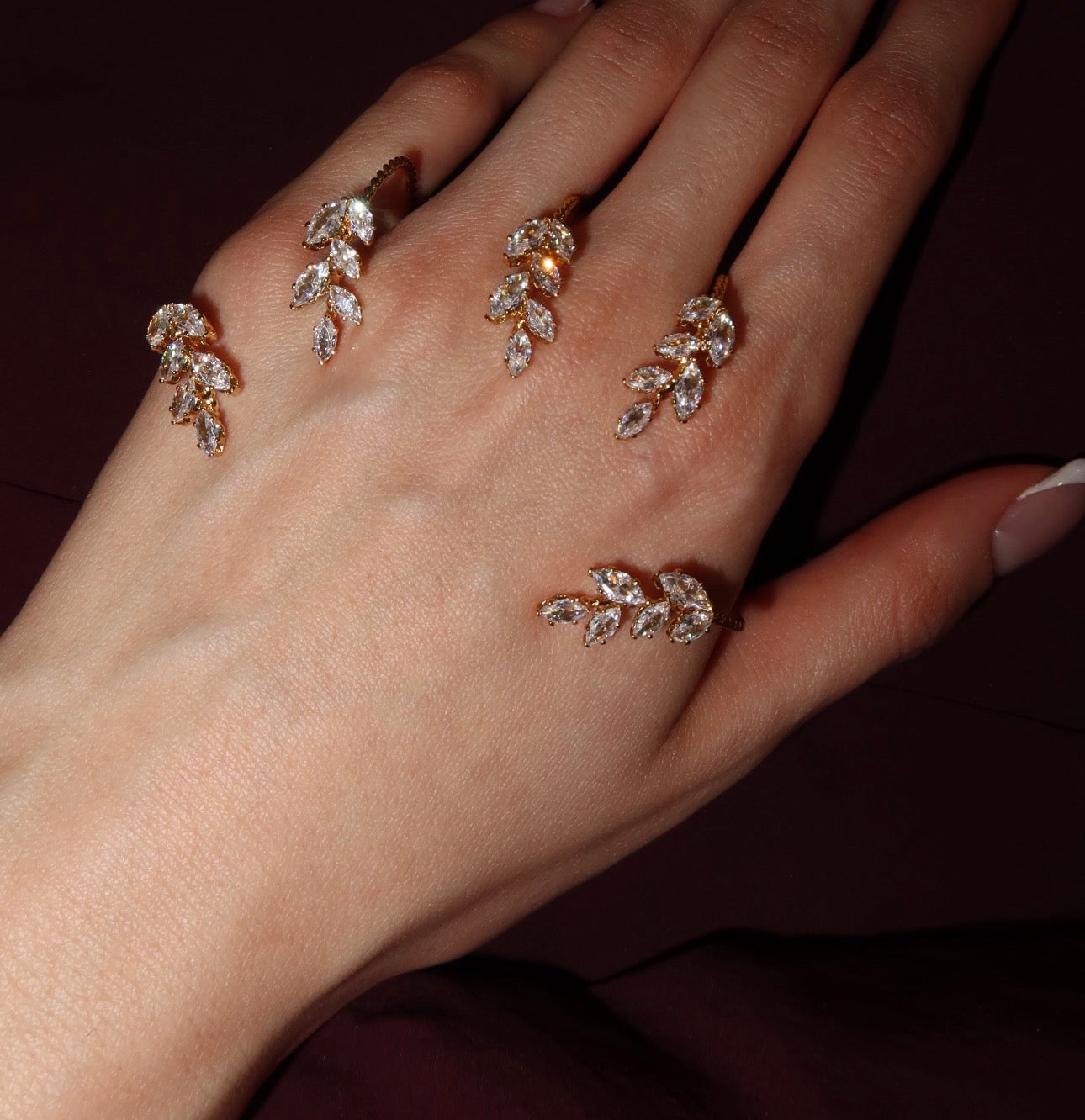 18K gold plated 5 ring chain silver UAE Jewelique