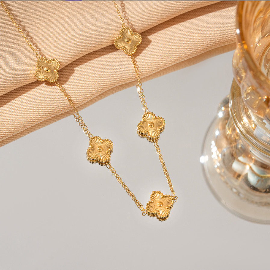 18K gold plated VC chain necklace gold UAE Jewelique