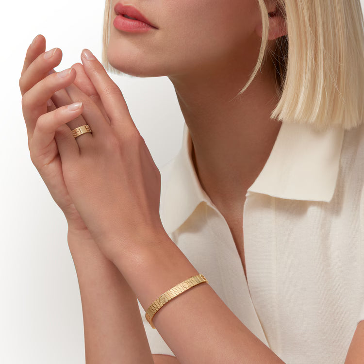 18K Gold Plated Infinity Love Bracelet