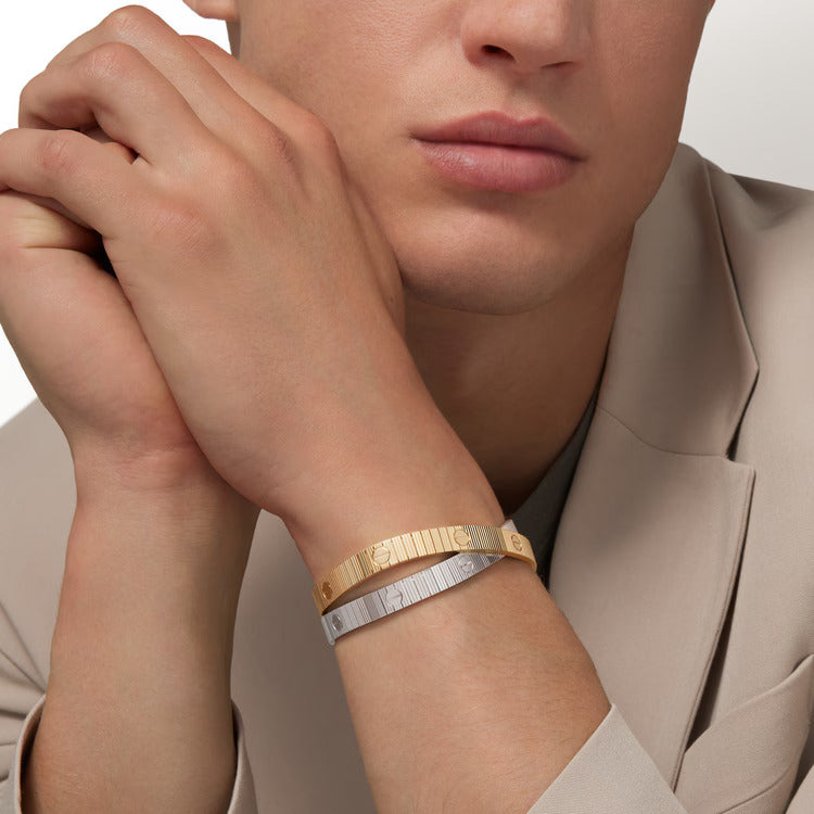 18K Gold Plated Infinity Love Bracelet | Jewelique UAE